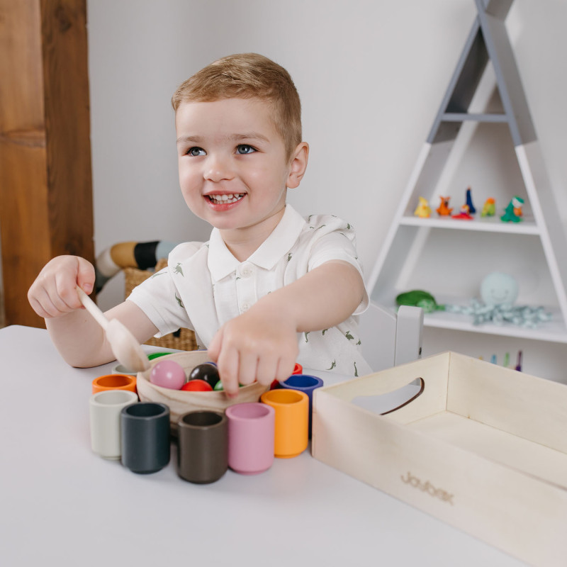 Montessori guličky a poháriky Montessori guličky a poháriky