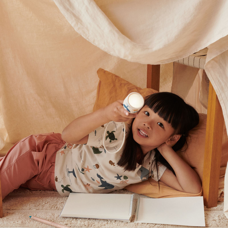 LIEWOOD detská baterka Peach Sea Shell