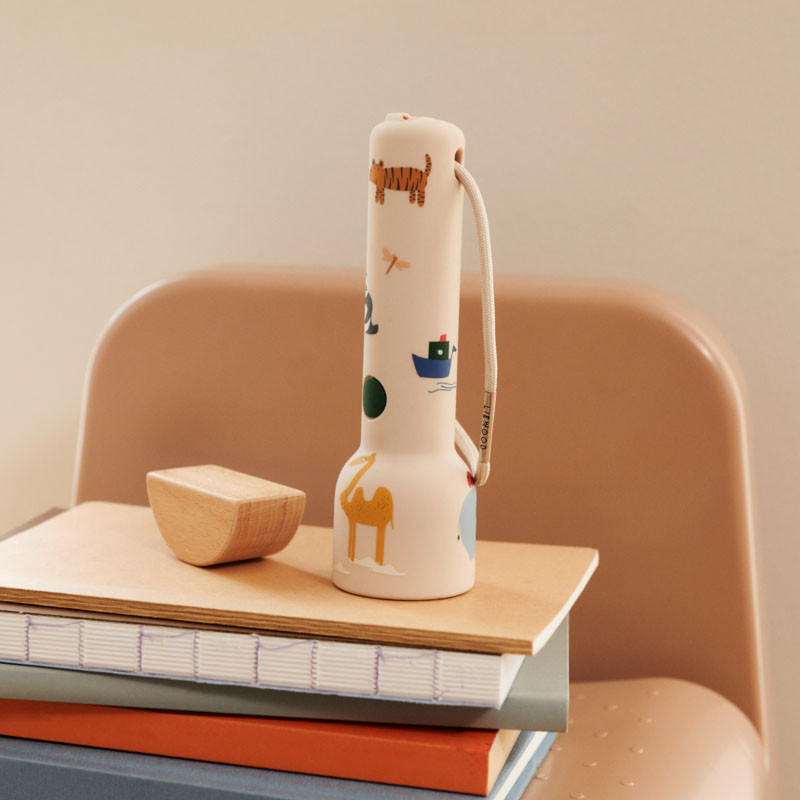 LIEWOOD detská baterka Around the world / Sandy