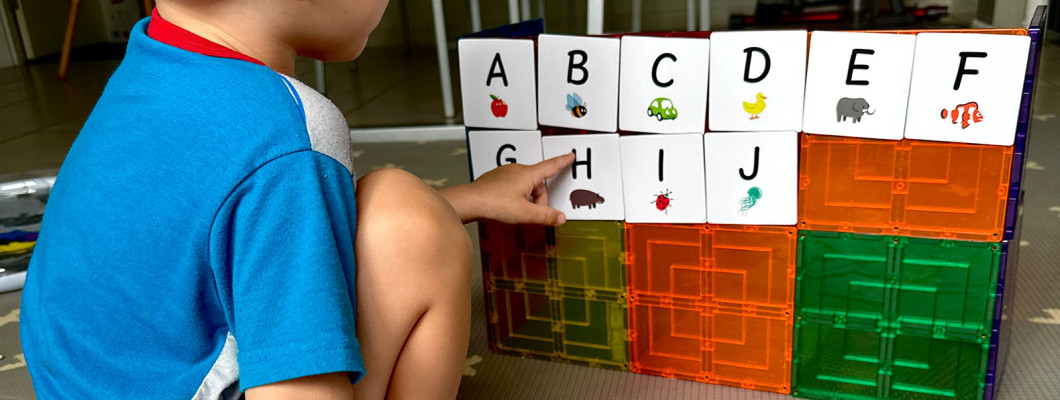 Posuňte úroveň magnetickej stavebnice ešte vyššie s magnetickými kartičkami