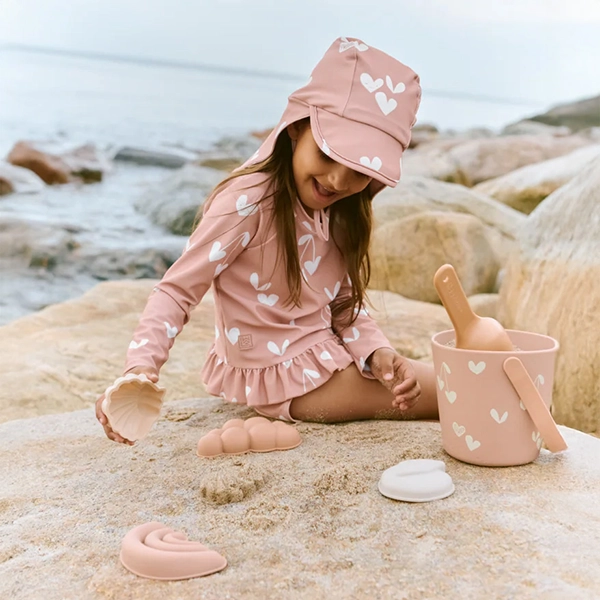 LIEWOOD plážový set Gilma Sweethearts / Pale tuscany